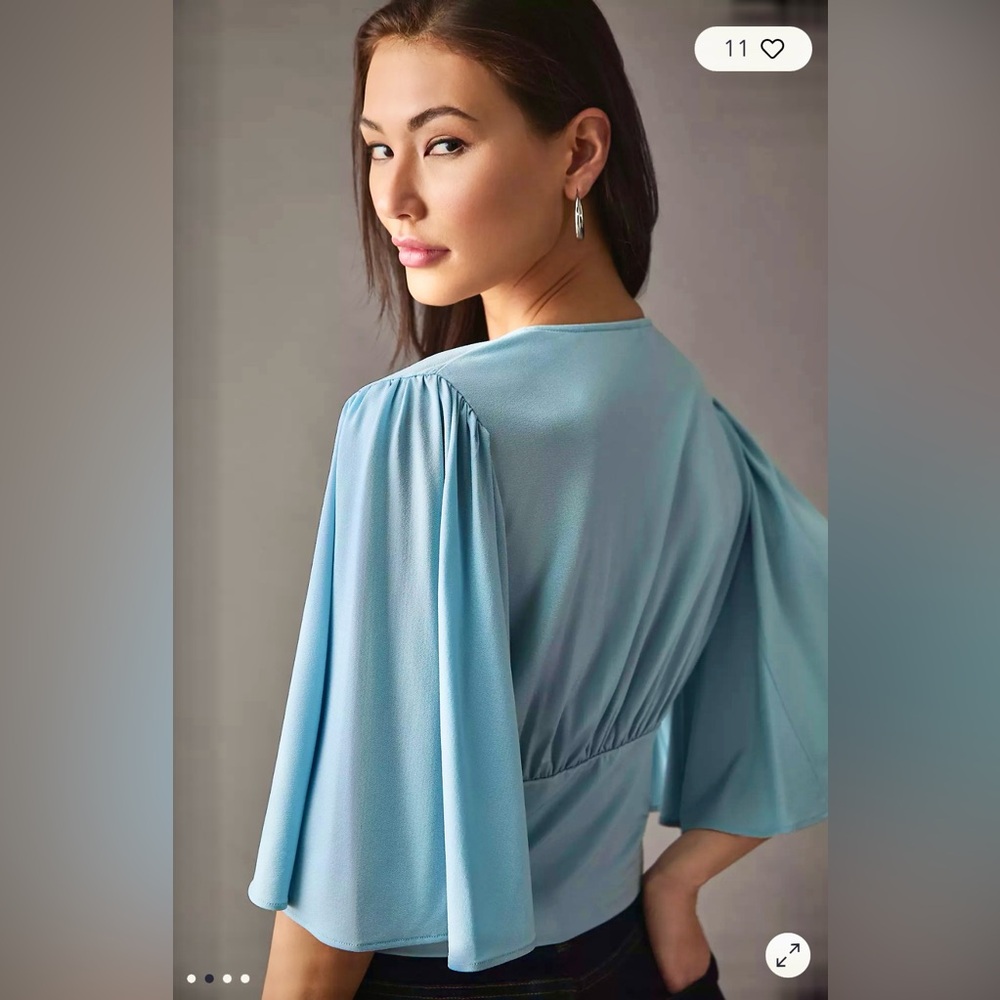 Anthropologie • Size S Blue V-Neck Wide Flowing Kimono Style Sleeves Blouse NWT - Picture 2 of 10